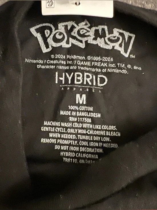 NWT Pokemon Kanto Starters Pikachu Charmander Bulbasaur Squirtle Shirt Kids M - Picture 3 of 4